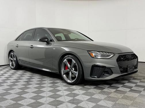 2023 Audi A4 45 S line Premium Plus