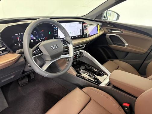 2025 Audi Q5 Prestige TFSI quattro S tronic