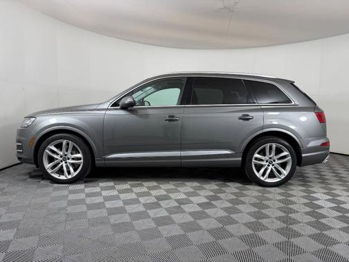 2017 Audi Q7 3.0T Prestige