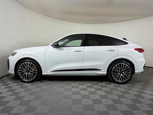 Glacier White Metallic 2026 Audi SQ5 3.0T Premium Plus