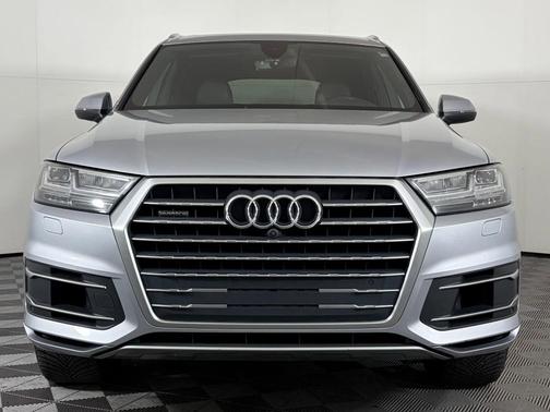 2018 Audi Q7 3.0T Premium Plus