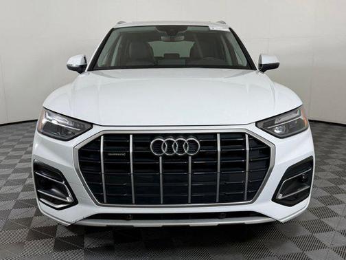 2023 Audi Q5 40 Premium