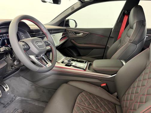 2026 Audi SQ8 4.0T Prestige