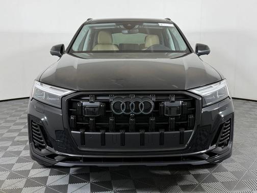 2026 Audi Q7 55 Premium Plus