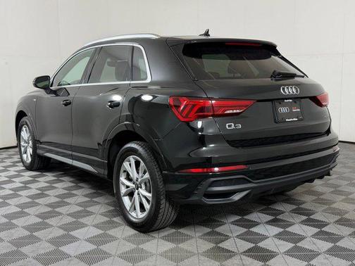 2025 Audi Q3 45 S line Premium Plus