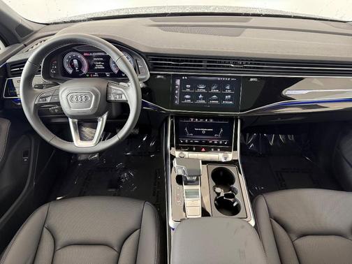 2026 Audi Q7 55 Premium Plus