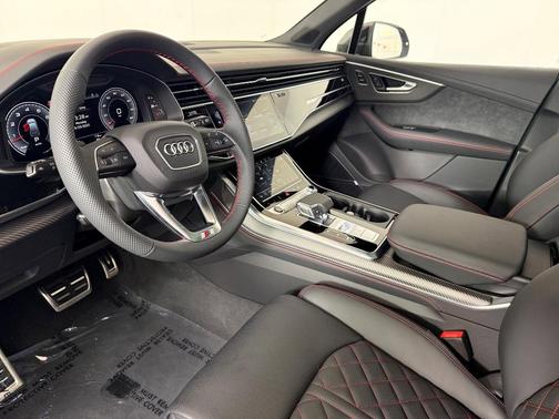 2026 Audi Q7 55 Prestige