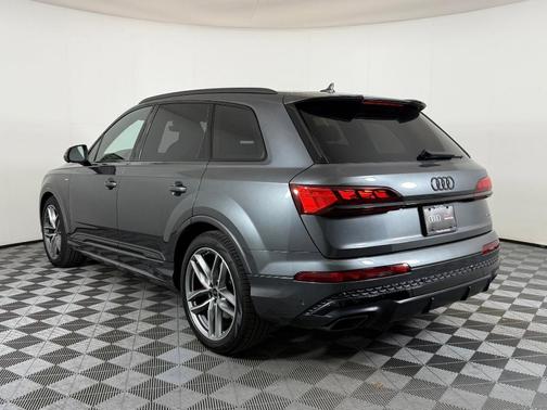 2026 Audi Q7 55 Prestige