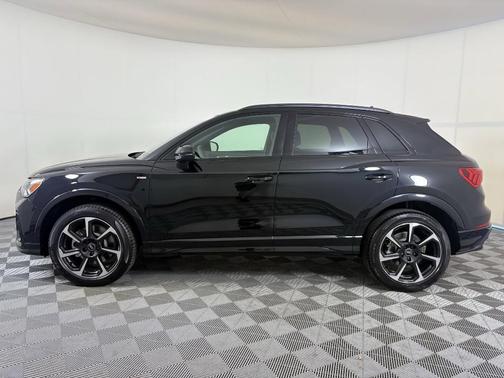 2025 Audi Q3 45 S line Premium Plus