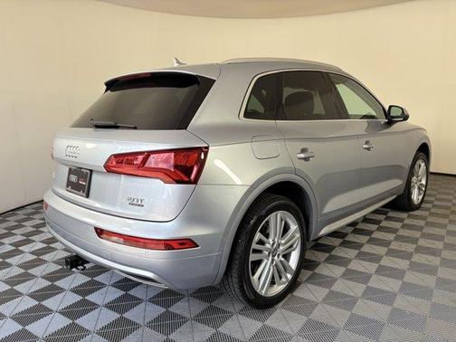 2018 Audi Q5 2.0T Premium Plus