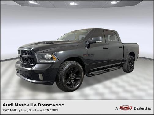 2017 RAM 1500 Night Crew Cab 4x4 5'7' Box