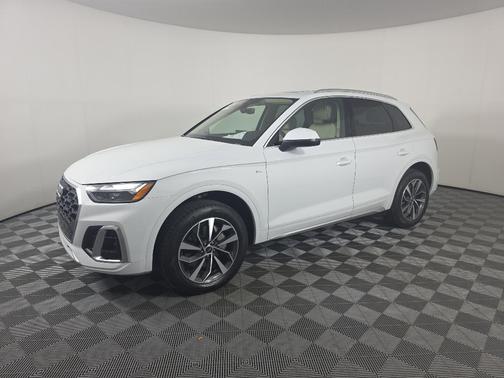 2025 Audi Q5 45 S line Premium Plus