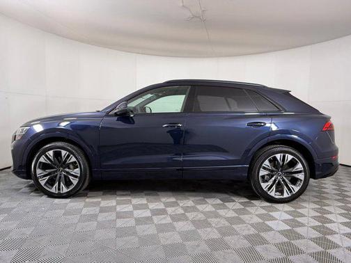 2025 Audi Q8 55 Prestige