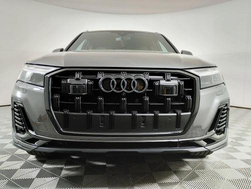 2026 Audi Q7 55 Premium Plus