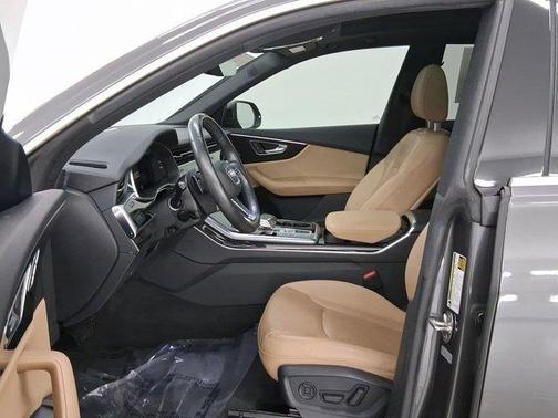 2021 Audi Q8 55 Premium Plus