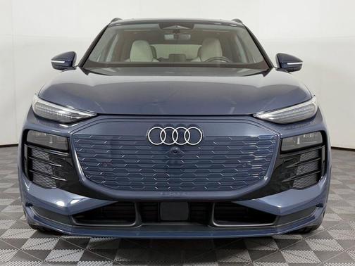 Plasma Blue Metallic 2025 Audi Q6 e-tron Prestige quattro