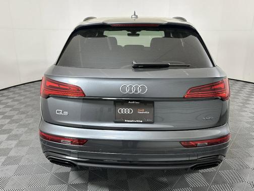 2025 Audi Q5 45 S line Premium