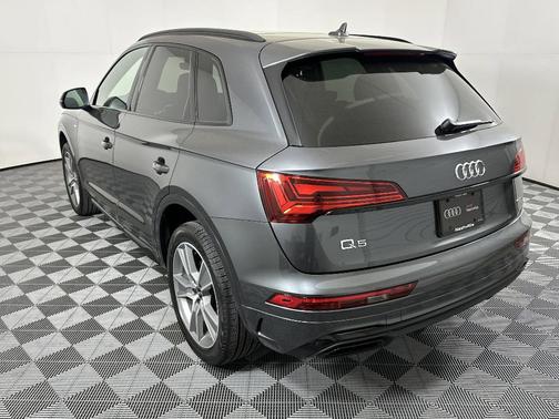 2025 Audi Q5 45 S line Premium