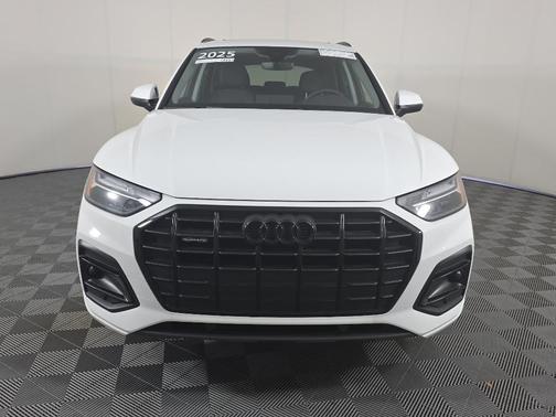 2025 Audi Q5 40 Premium