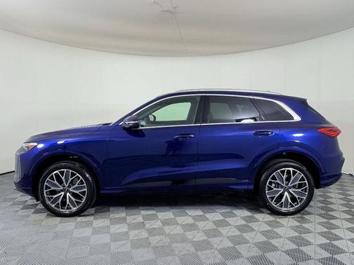 2025 Audi Q5 Premium Plus TFSI quattro S tronic