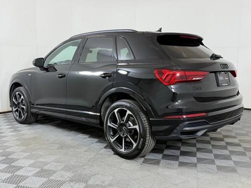 2025 Audi Q3 45 S line Premium Plus