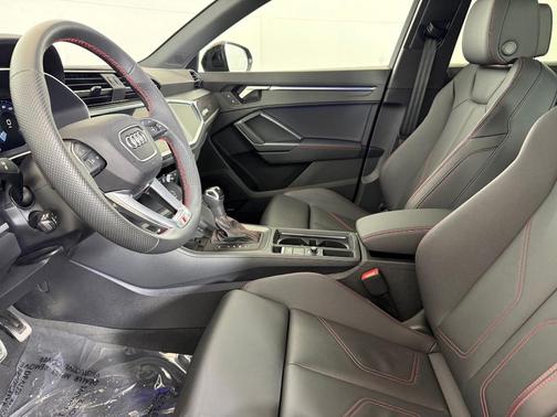 2025 Audi Q3 45 S line Premium Plus