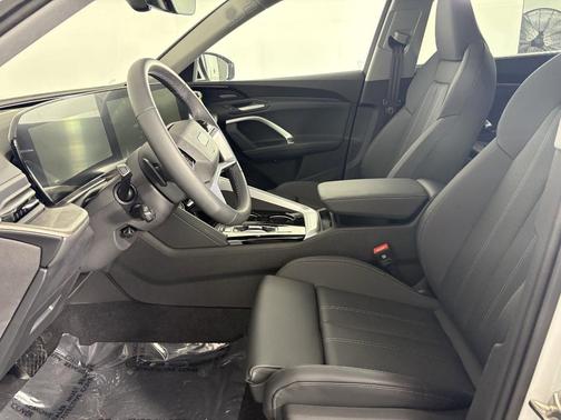 2025 Audi Q5 Prestige TFSI quattro S tronic