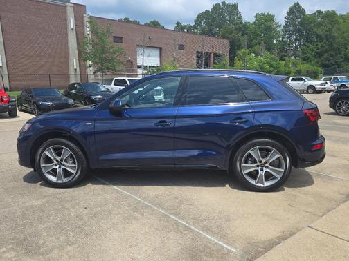 2025 Audi Q5 45 S line Premium