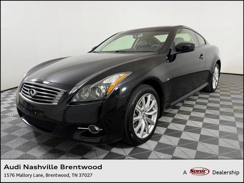 2015 INFINITI Q60 Base