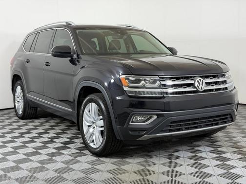 Deep Black Pearl 2018 Volkswagen Atlas 3.6L SEL Premium