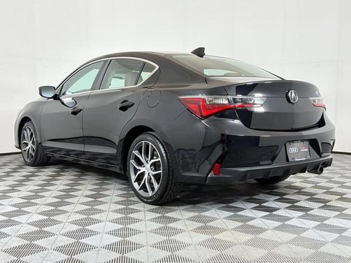 Majestic Black Pearl 2020 Acura ILX Premium Package
