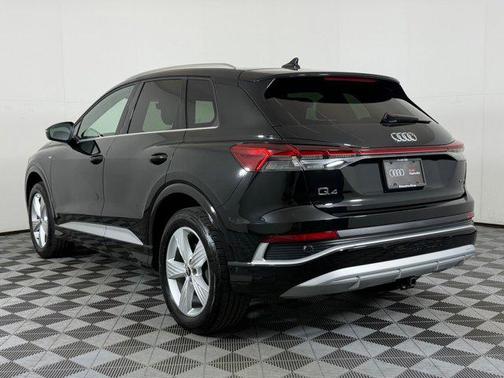 Mythos Black Metallic 2023 Audi Q4 e-tron Premium Plus 50 quattro