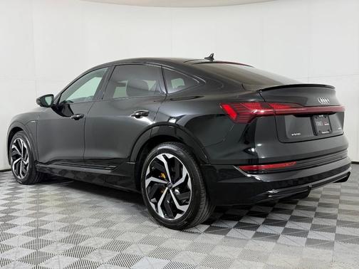 2023 Audi e-tron Sportback S line Premium Plus