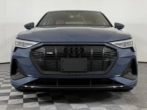 2023 Audi e-tron Sportback S line Premium Plus