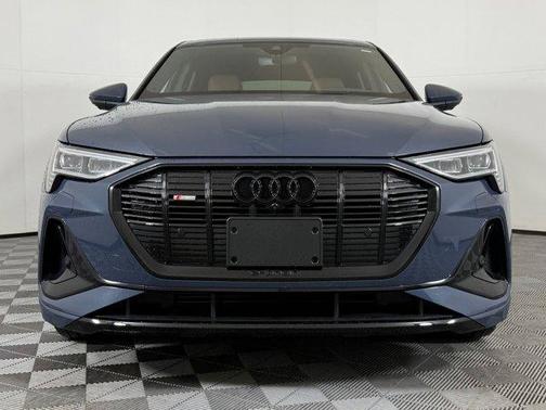 2023 Audi e-tron Sportback S line Premium Plus