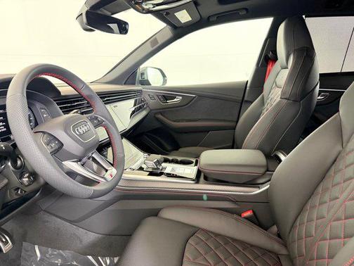 2026 Audi Q8 55 Prestige
