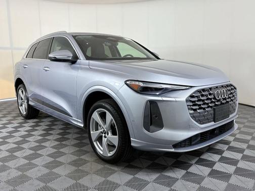 2025 Audi Q5 Premium Plus TFSI quattro S tronic