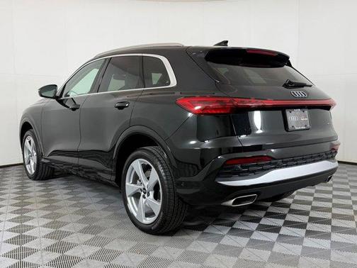 2025 Audi Q5 Premium Plus TFSI quattro S tronic