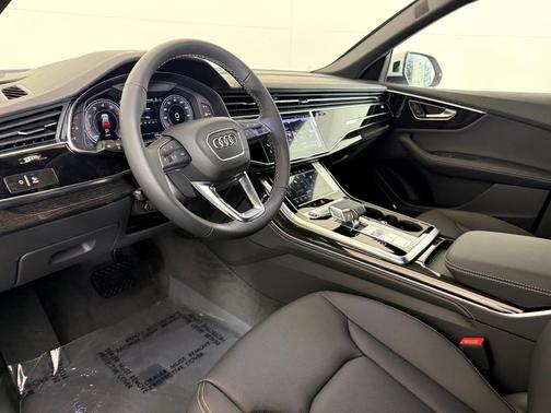 2026 Audi Q8 55 Premium Plus