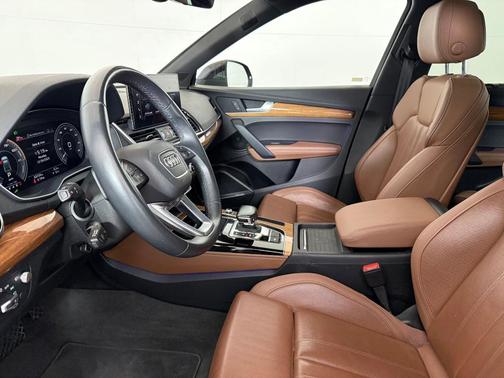 2021 Audi Q5 Prestige 55 TFSI e quattro S tronic