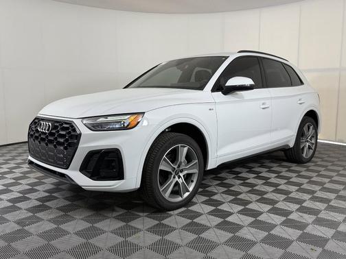 2025 Audi Q5 45 S line Premium