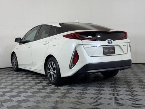 Blizzard Pearl 2020 Toyota Prius Prime Limited