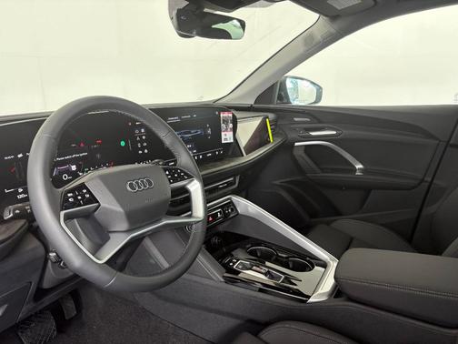 2025 Audi Q5 Prestige TFSI quattro S tronic