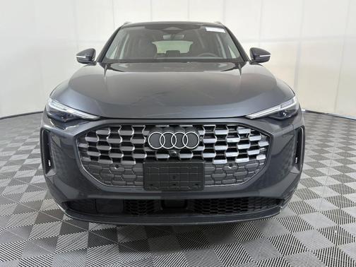 2025 Audi Q5 Prestige TFSI quattro S tronic