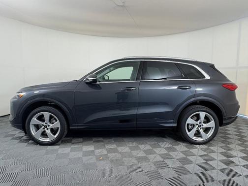 2025 Audi Q5 Prestige TFSI quattro S tronic
