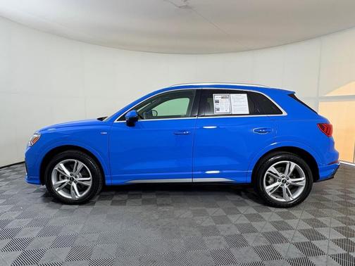 2022 Audi Q3 45 S line Premium Plus