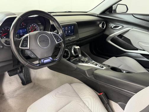 2020 Chevrolet Camaro RWD Coupe LT1