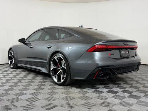 2025 Audi RS 7 4.0T Performance