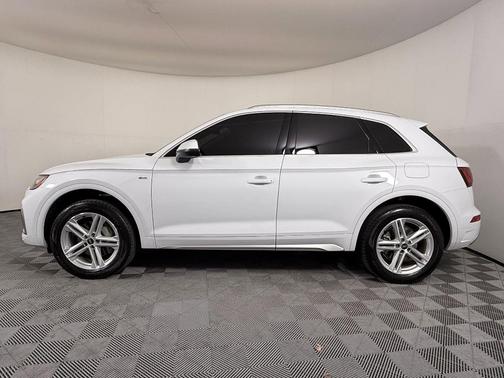 2024 Audi Q5 55 S line Premium Plus
