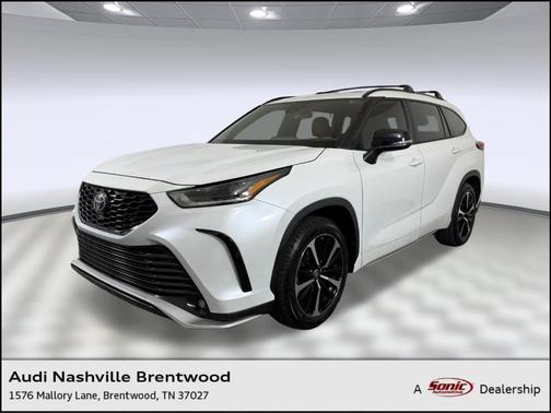 2022 Toyota Highlander XSE